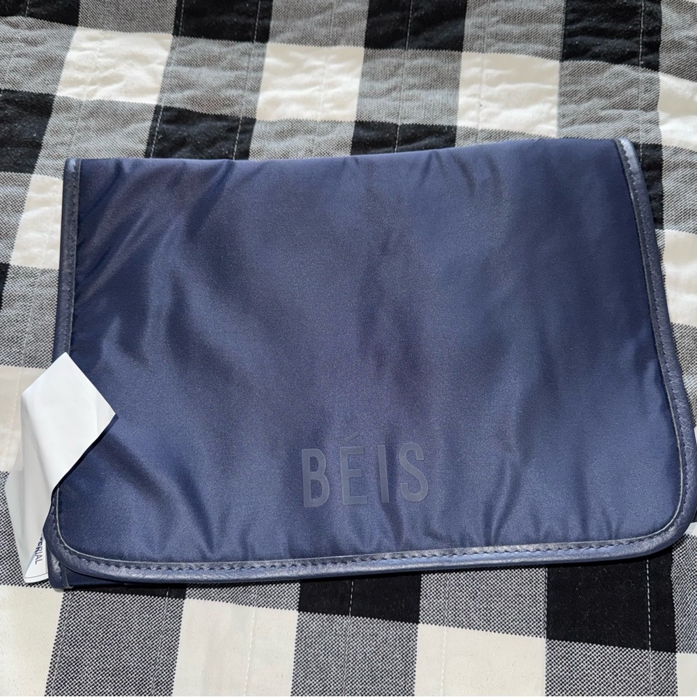 Beis changing pad